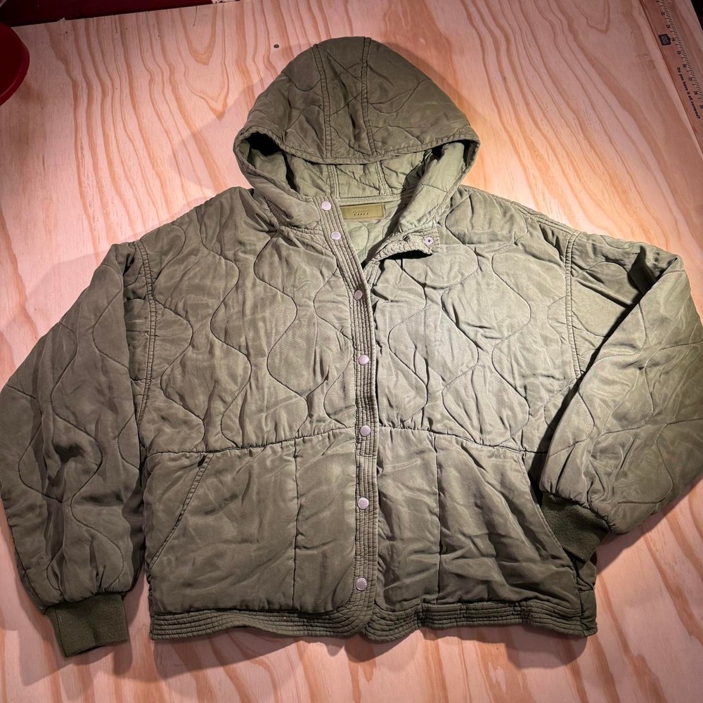 Blank NYC XL Womens Olive Green Quilted Hooded Jacket Snap Front